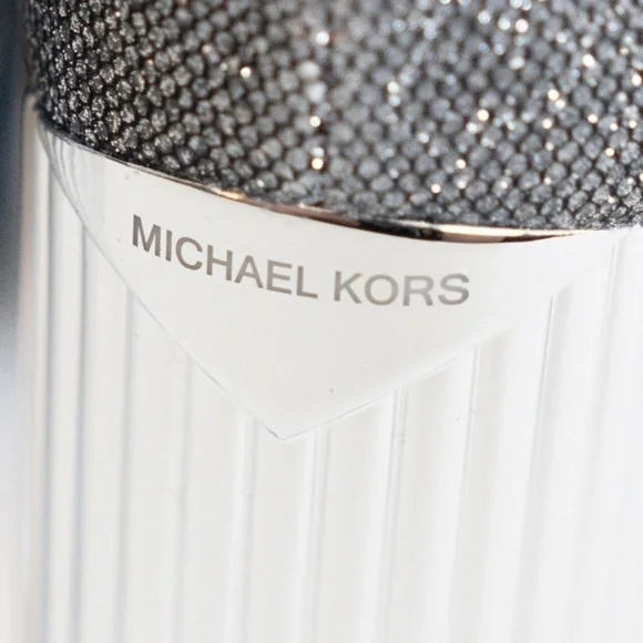 MICHAEL Michael Kors.Silver Platform Booties.Sz 8.5. - Picture 16 of 16